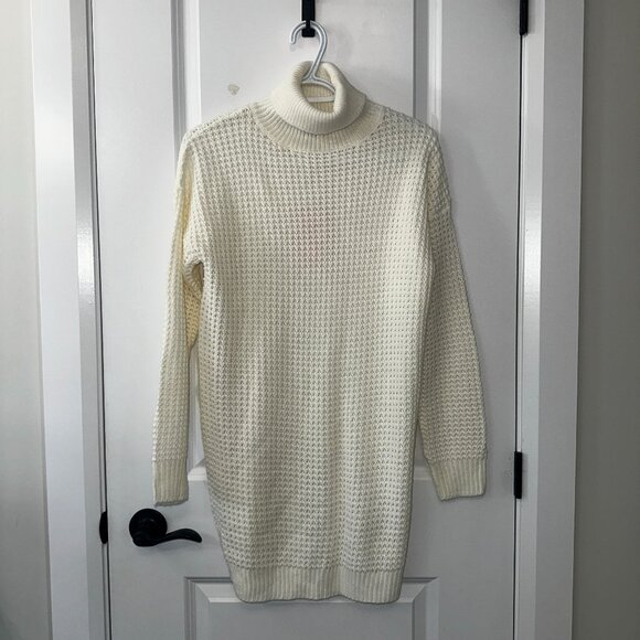 Missguided White Roll Neck Sweater Dress – Size US 2/4 – NWT - Picture 1 of 4